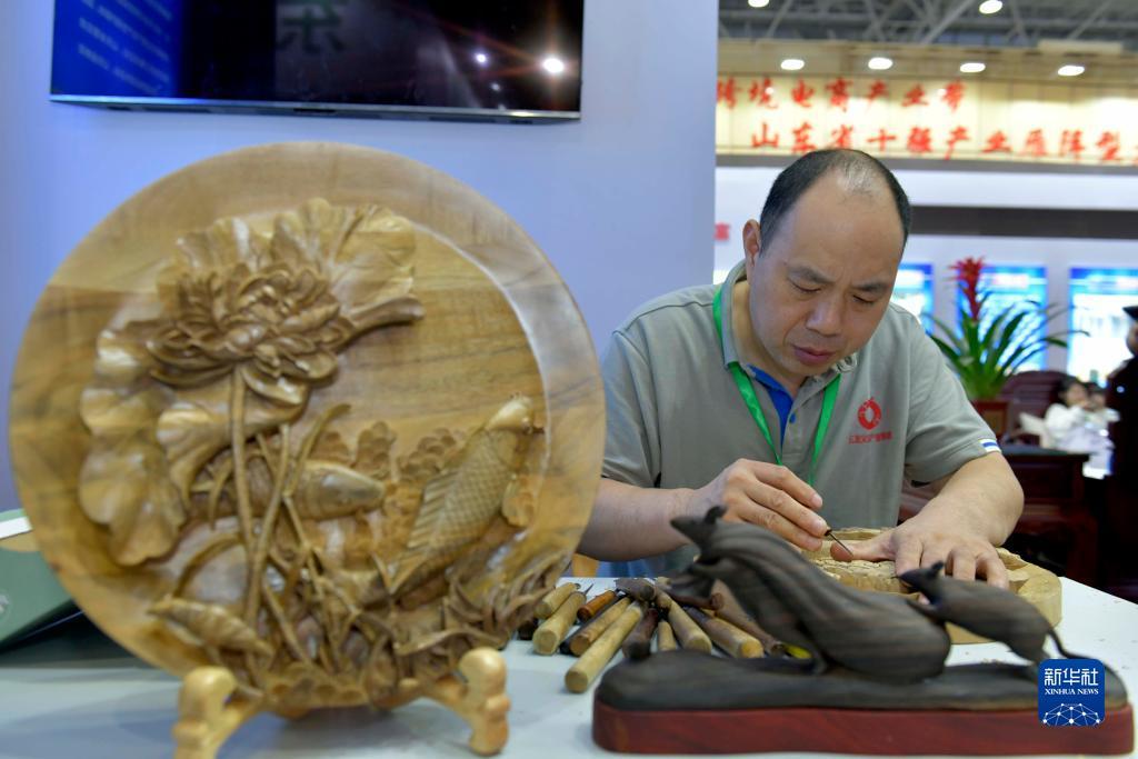 69棋牌小游戏
